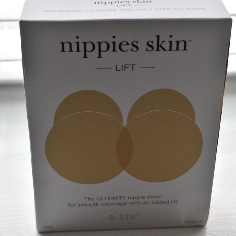 Nippies Skin Lift Adhesive/Creme Color/Size D+ Cups NEW/SEALED PACKAGE